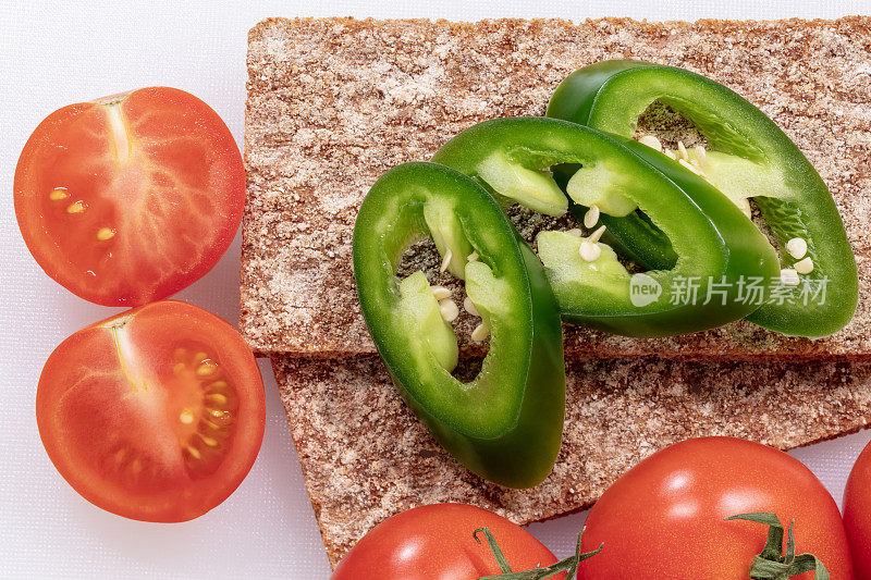 Small Tomatoes, Jalapeño Pepper and Crackers